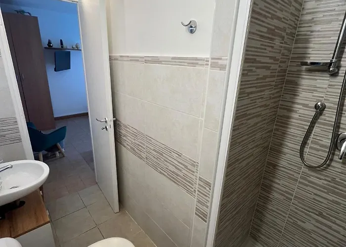 La Scogliera 13 شقة